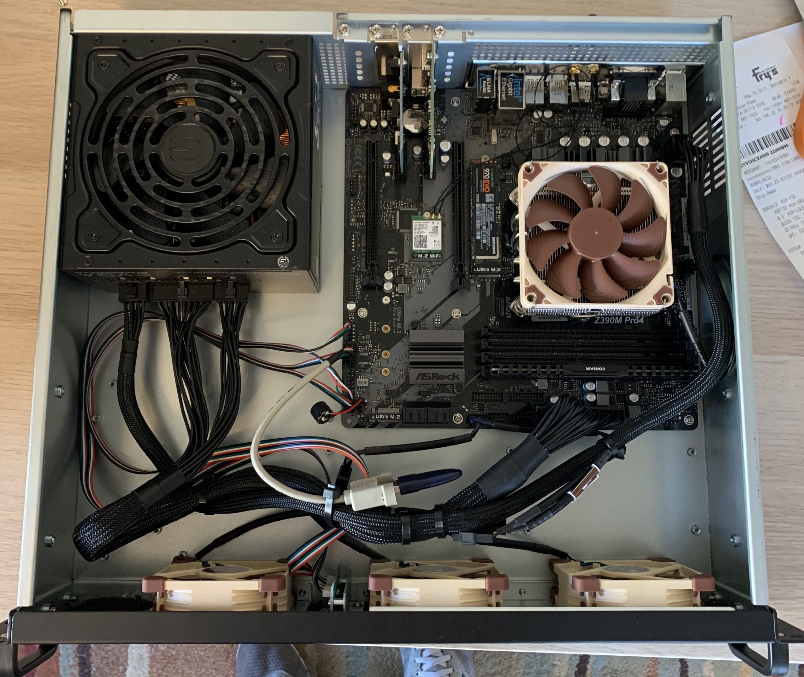 Y Akan 巨大な新しい壁紙無料aghd